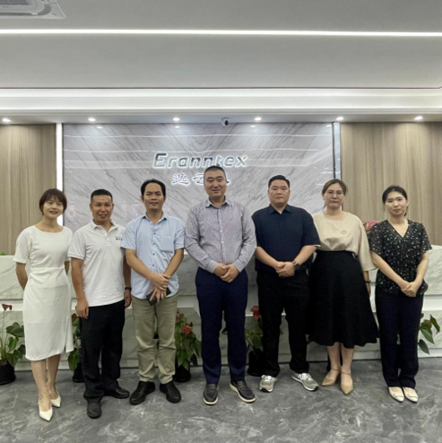 熱烈歡迎韓國客戶蒞臨逸云天實地考察，共商合作大計！