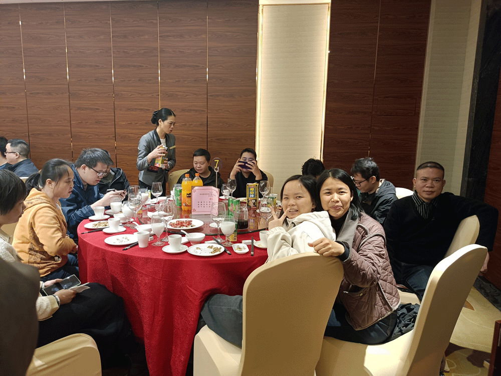 新程啟航，逸云天2025新年聯(lián)歡盛典圓滿(mǎn)結(jié)束